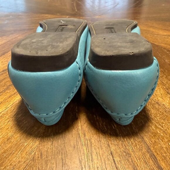 Talbots Blue Leather Slip on Loafers Women 9 B Buckles - Picture 7 of 9
